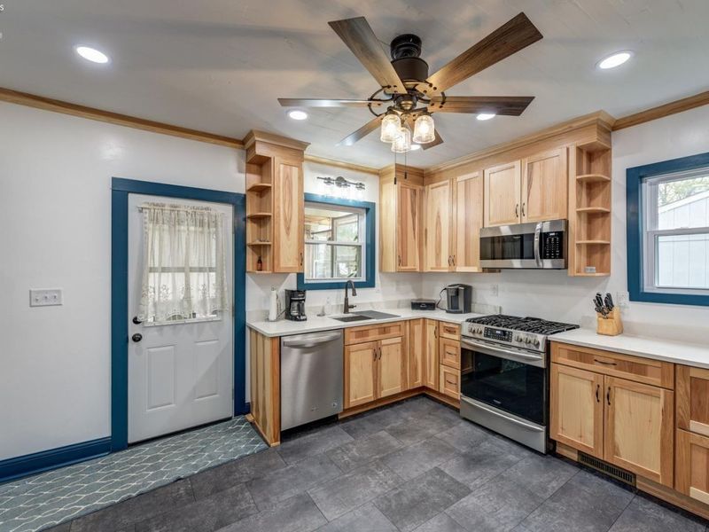 505 Church Street, Kipton, OH 44049 Photo 5