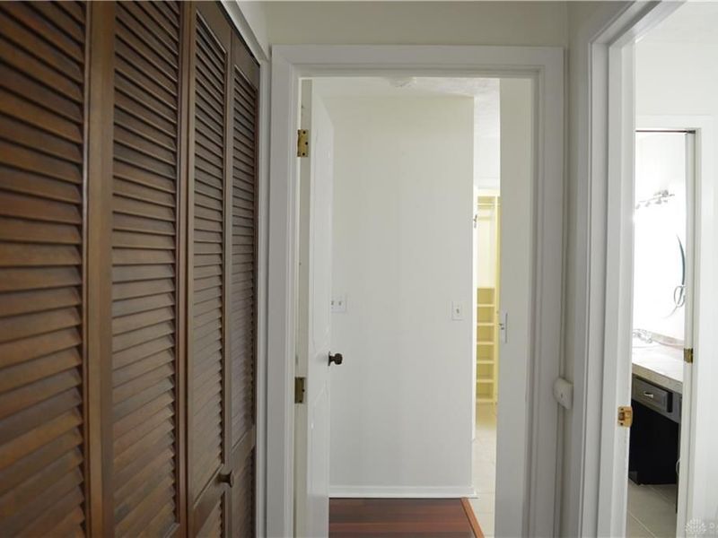 1280 Kentshire Drive, Centerville, OH 45459 Photo 12