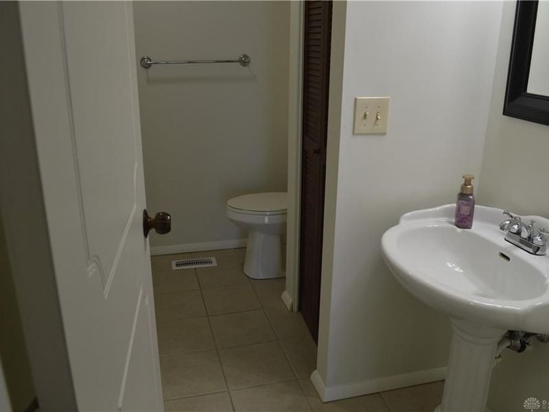 1280 Kentshire Drive, Centerville, OH 45459 Photo 25