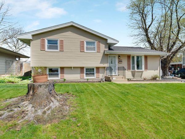 1611 Norte Dame Road , Rockford, IL 61103