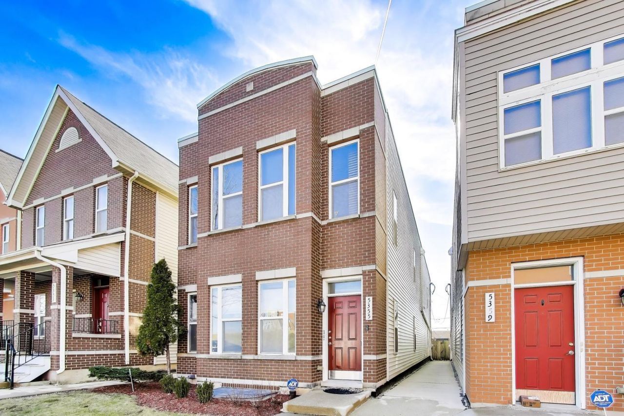 5355 W Galewood Avenue , Unit A, Chicago, IL 60639 Main Photo
