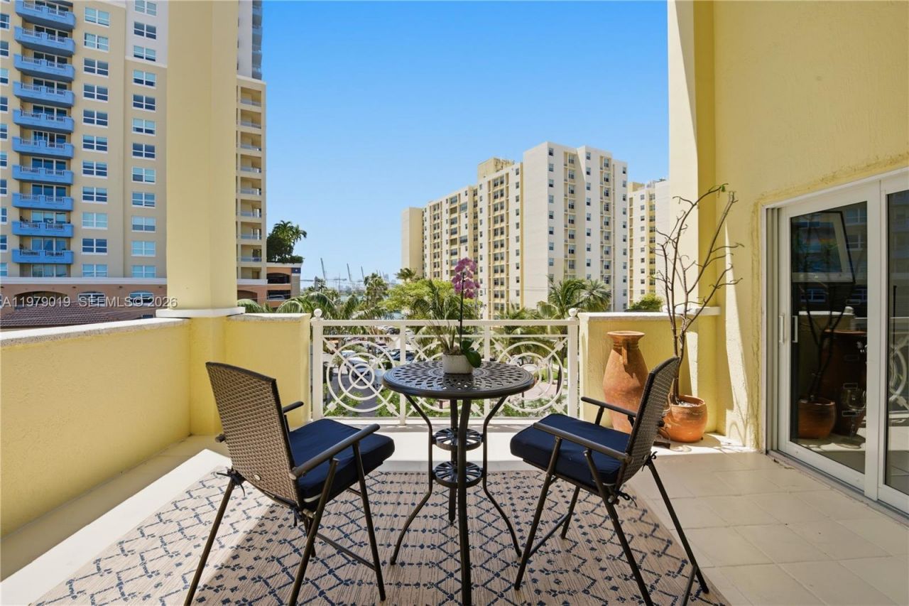 120 Jefferson Ave, Unit 12022, Miami Beach, FL 33139 Photo