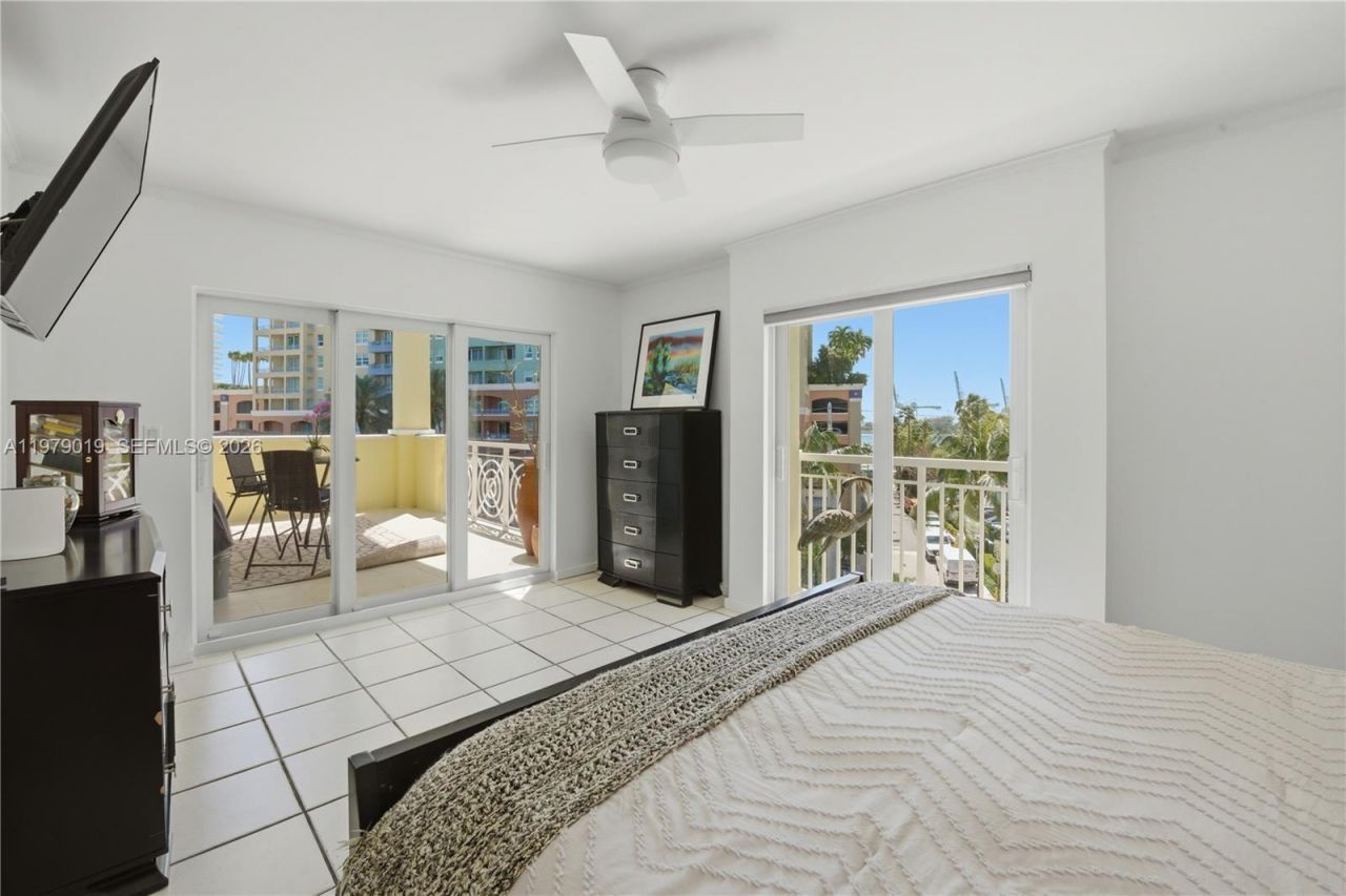 120 Jefferson Ave, Unit 12022, Miami Beach, FL 33139 Photo