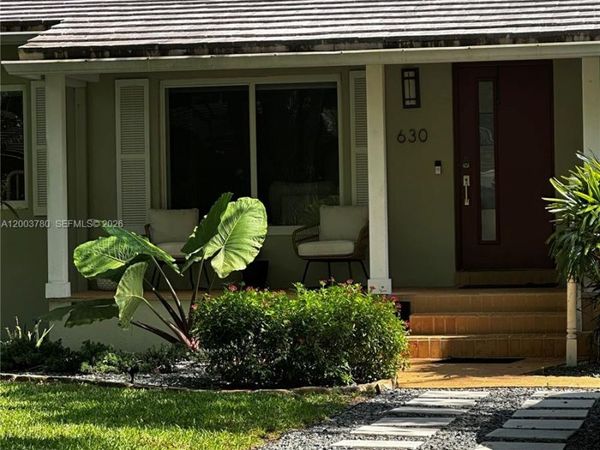 630 San Lorenzo Ave , Coral Gables, FL 33146