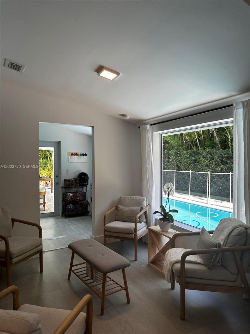 630 San Lorenzo Ave, Coral Gables, FL 33146 Photo