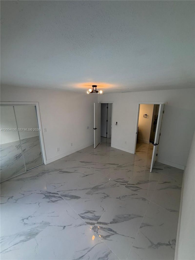 8981 SW 5th Ln , Miami, FL 33174 Photo