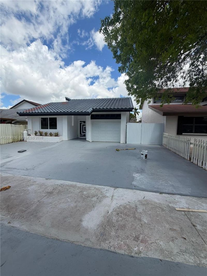 8981 SW 5th Ln , Miami, FL 33174 Photo