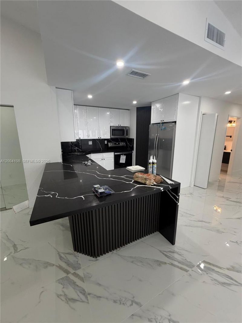 8981 SW 5th Ln , Miami, FL 33174 Photo