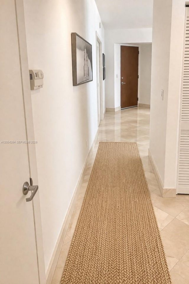 6365 Collins Ave, Unit 3204, Miami Beach, FL 33141 Photo