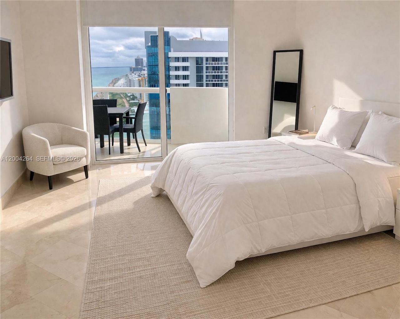 6365 Collins Ave, Unit 3204, Miami Beach, FL 33141 Photo