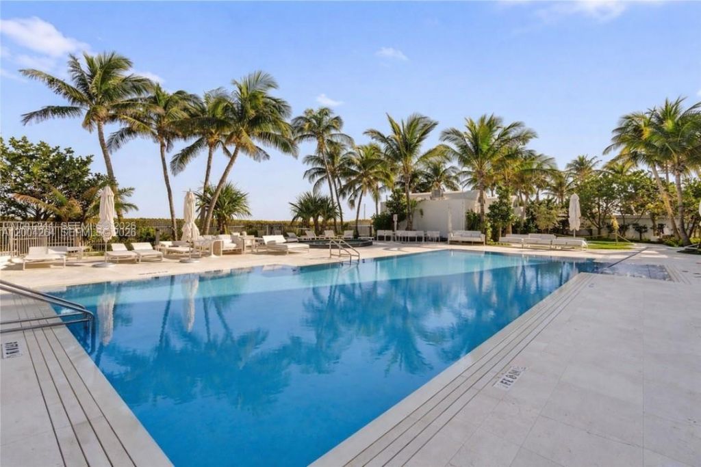 6365 Collins Ave, Unit 3204, Miami Beach, FL 33141 Photo