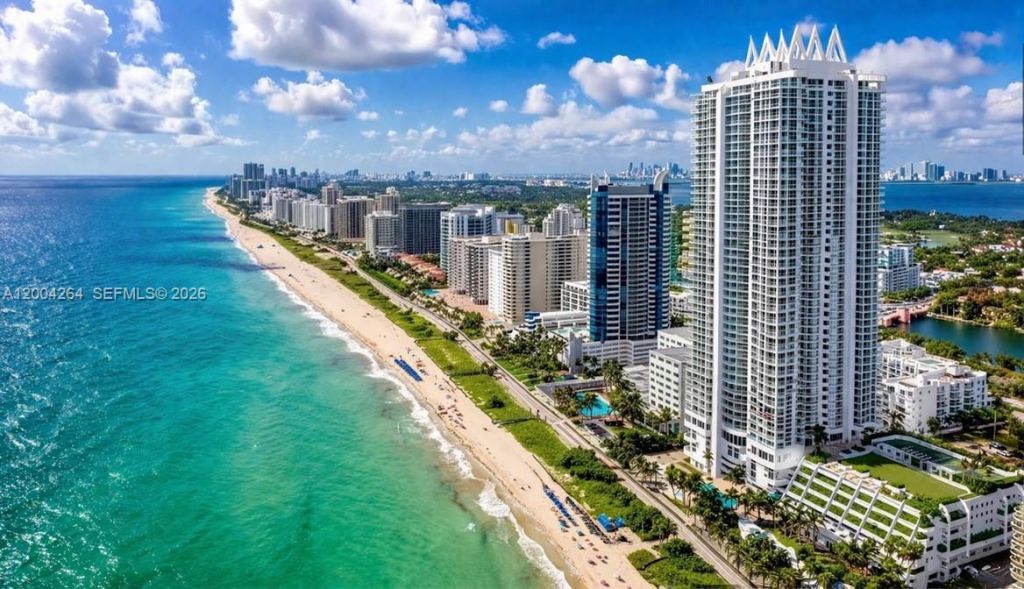 6365 Collins Ave, Unit 3204, Miami Beach, FL 33141 Photo