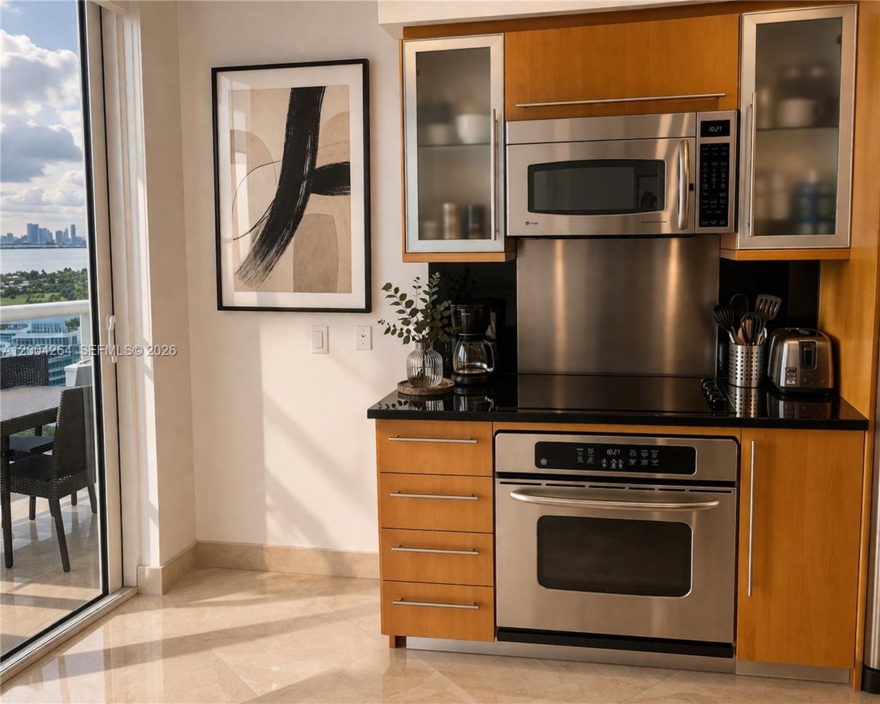 6365 Collins Ave, Unit 3204, Miami Beach, FL 33141 Photo