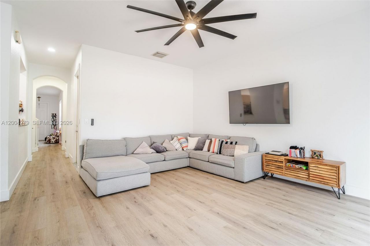 4414 Morgan Ln , Davie, FL 33328 Photo