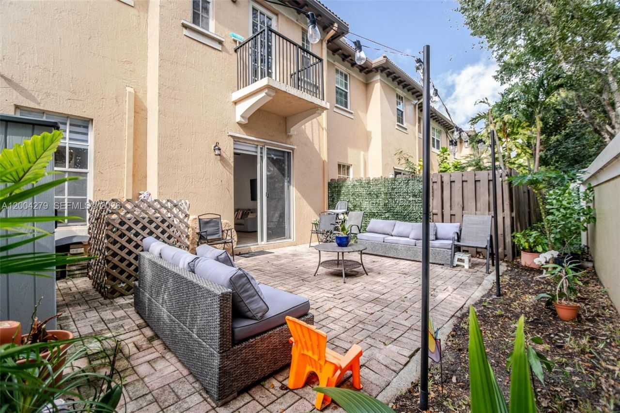 4414 Morgan Ln , Davie, FL 33328 Photo