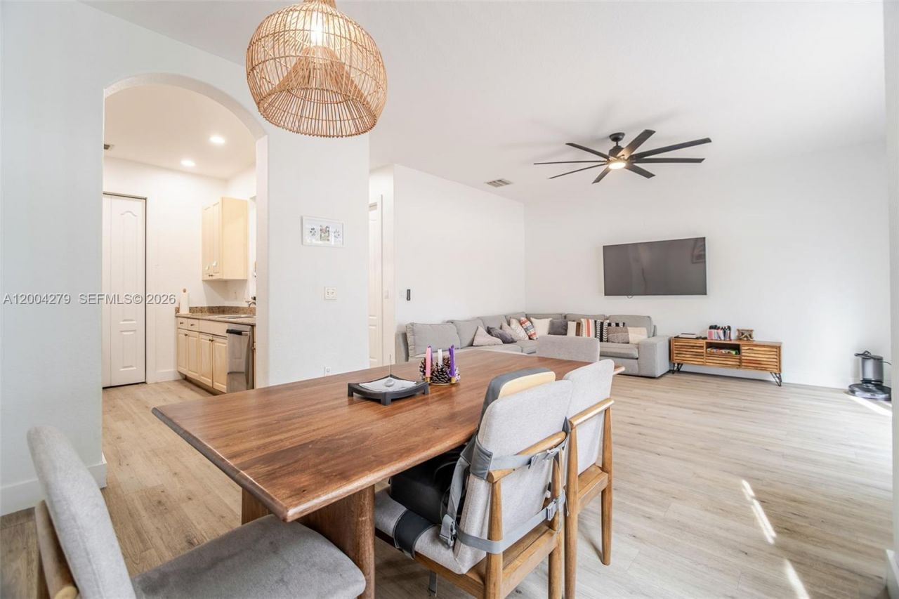 4414 Morgan Ln , Davie, FL 33328 Photo