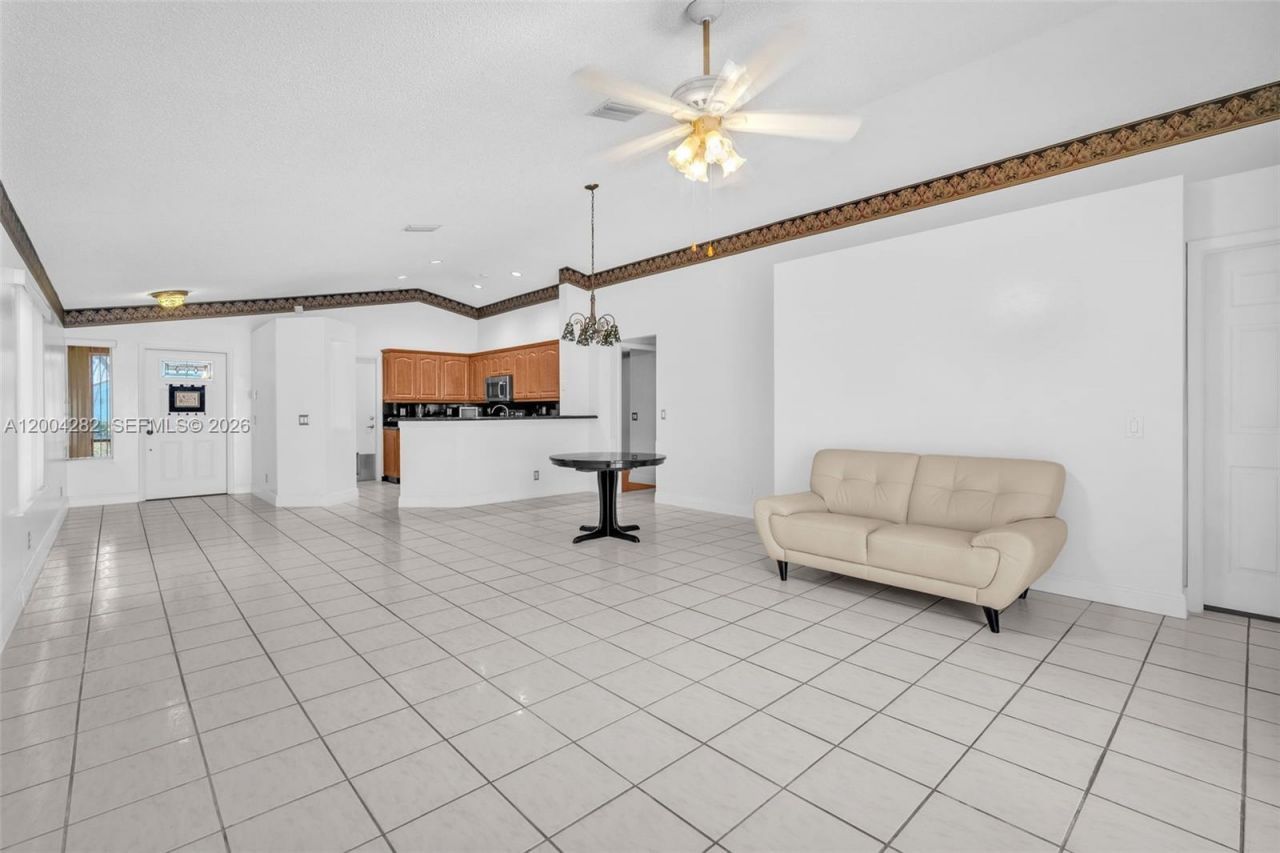 1600 Salerno Cir, Weston, FL 33327 Photo