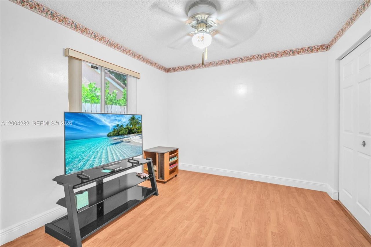1600 Salerno Cir, Weston, FL 33327 Photo