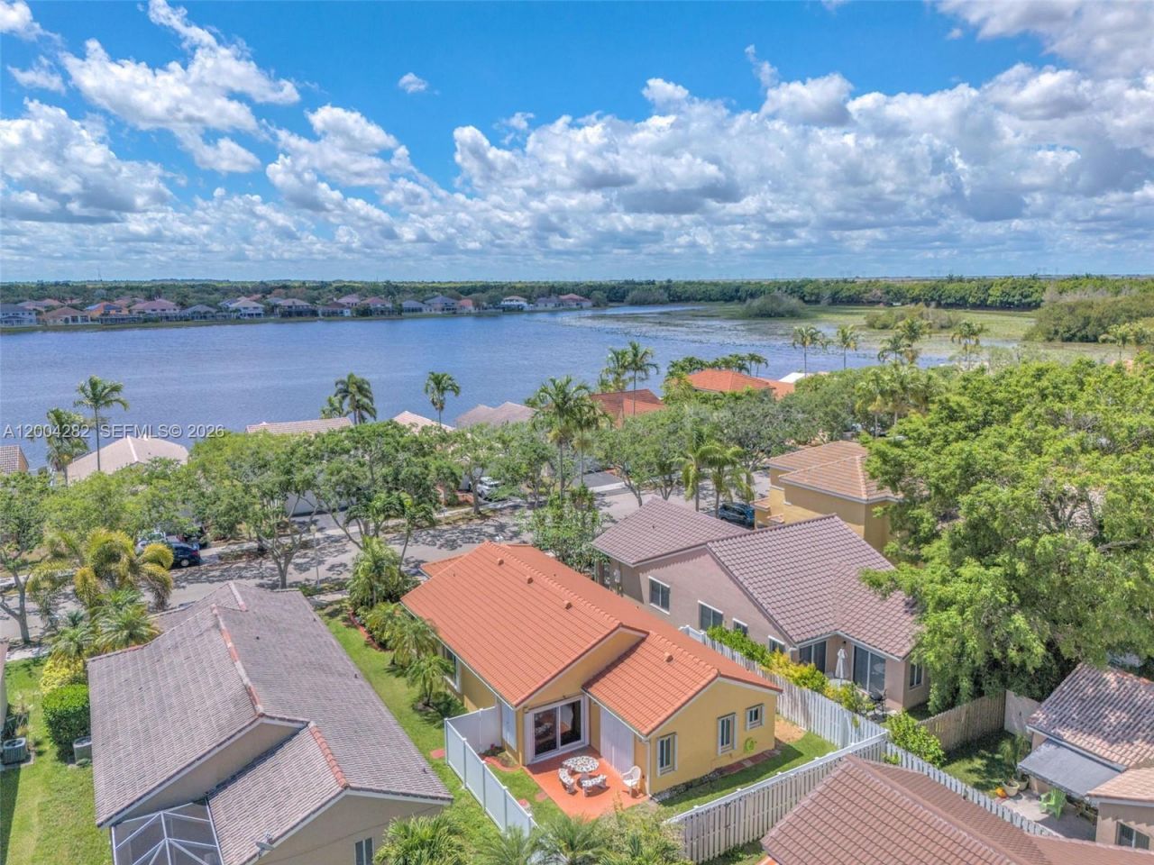 1600 Salerno Cir, Weston, FL 33327 Photo