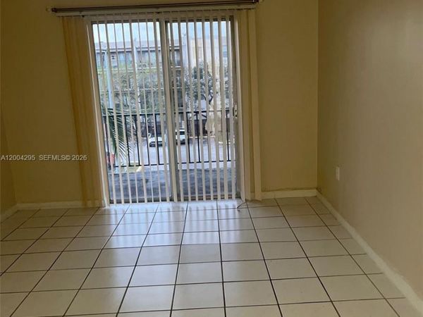 5625 W 20th Ave , Unit 306, Hialeah, FL 33012