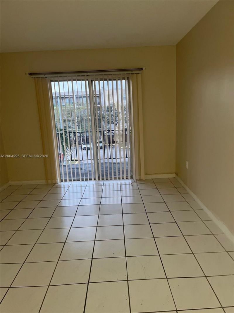 5625 W 20th Ave , Unit 306, Hialeah, FL 33012 Photo