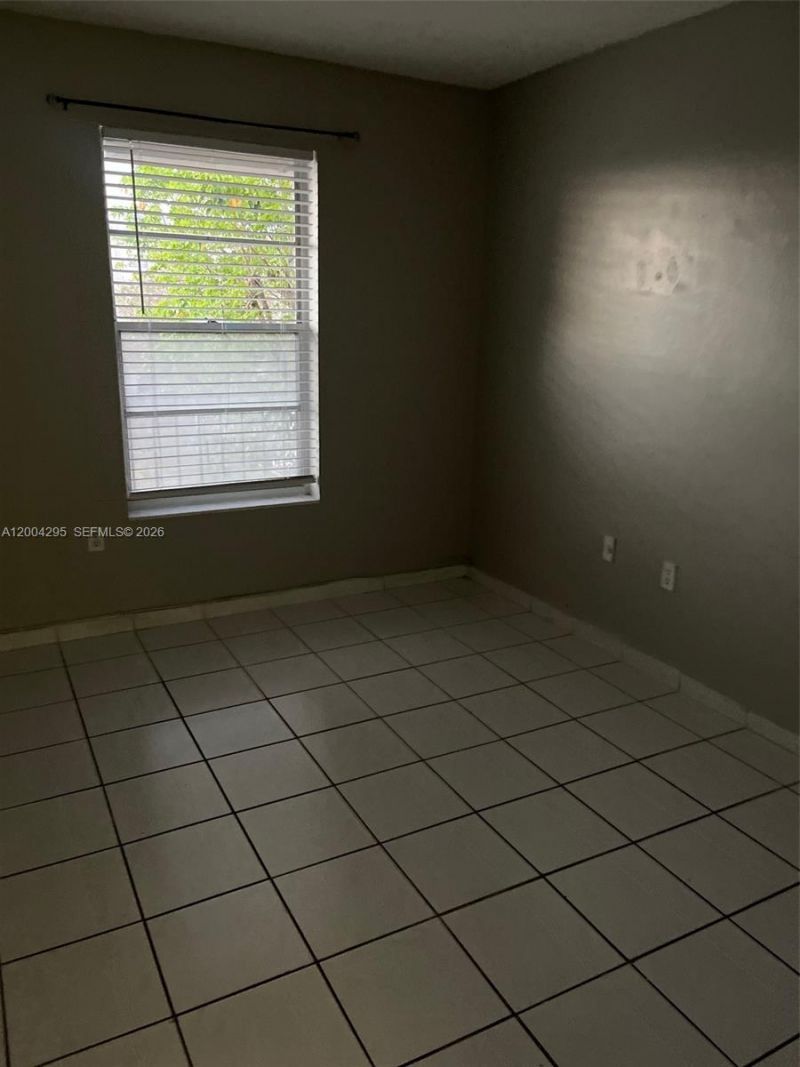 5625 W 20th Ave , Unit 306, Hialeah, FL 33012 Photo
