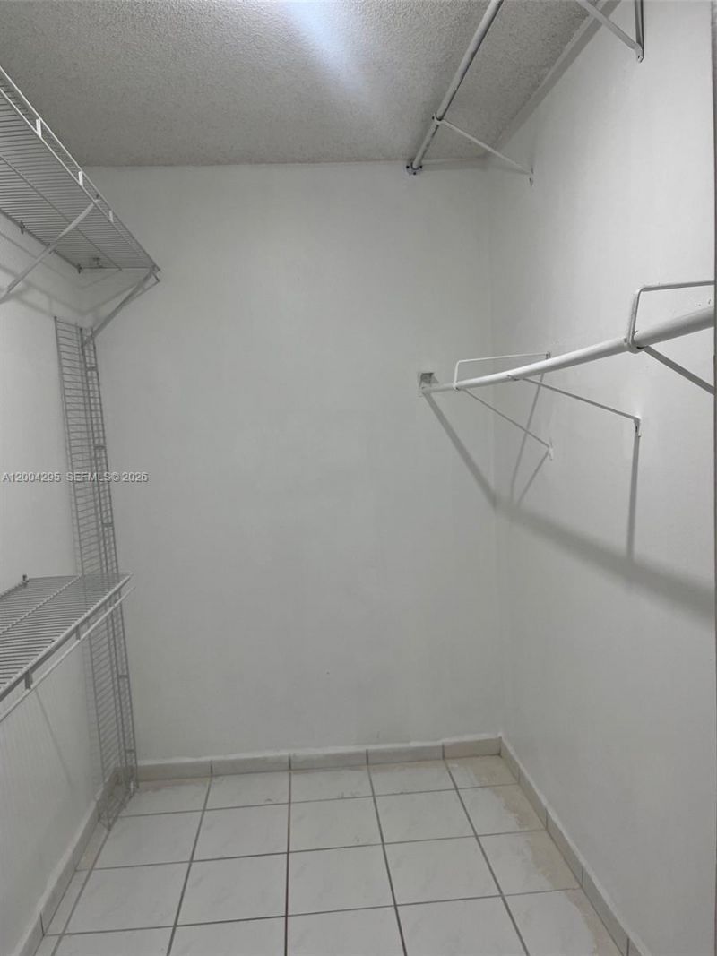 5625 W 20th Ave , Unit 306, Hialeah, FL 33012 Photo
