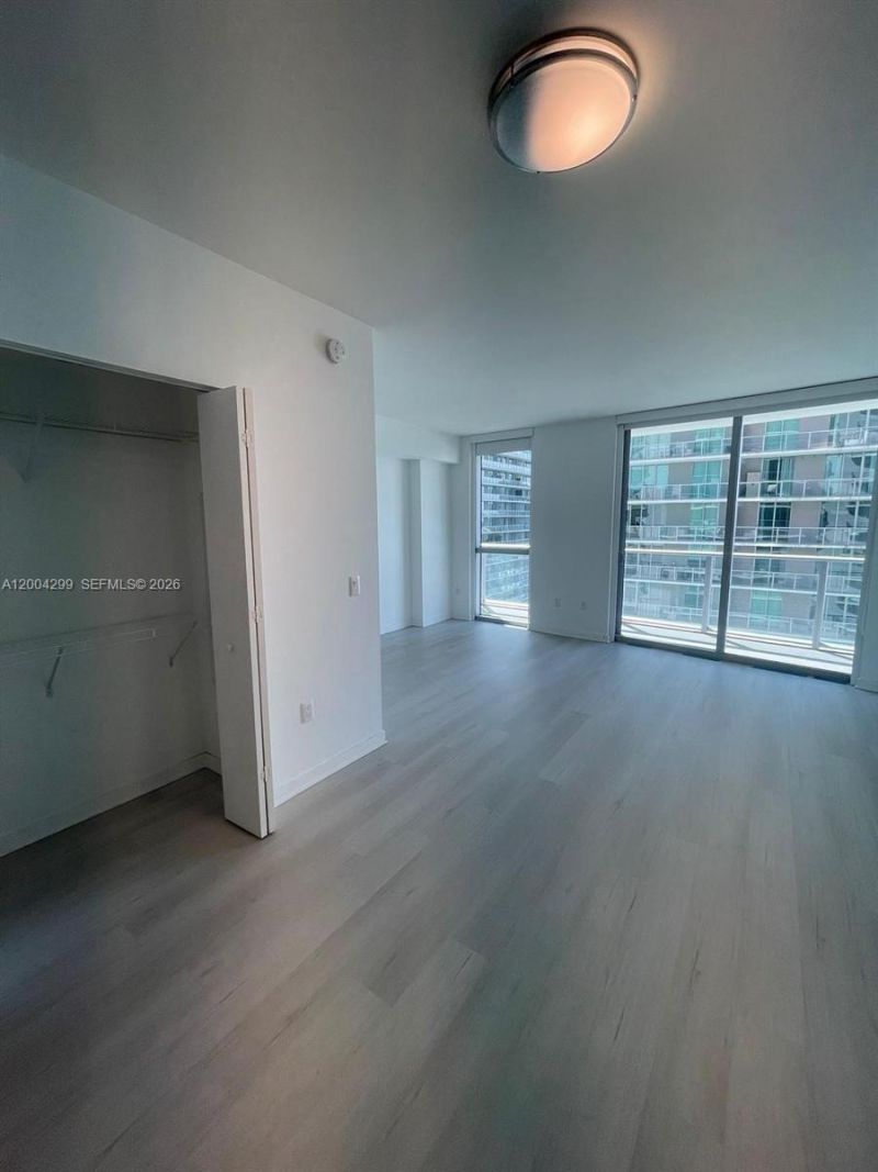 1100 S Miami Ave , Unit 2006, Miami, FL 33130 Photo