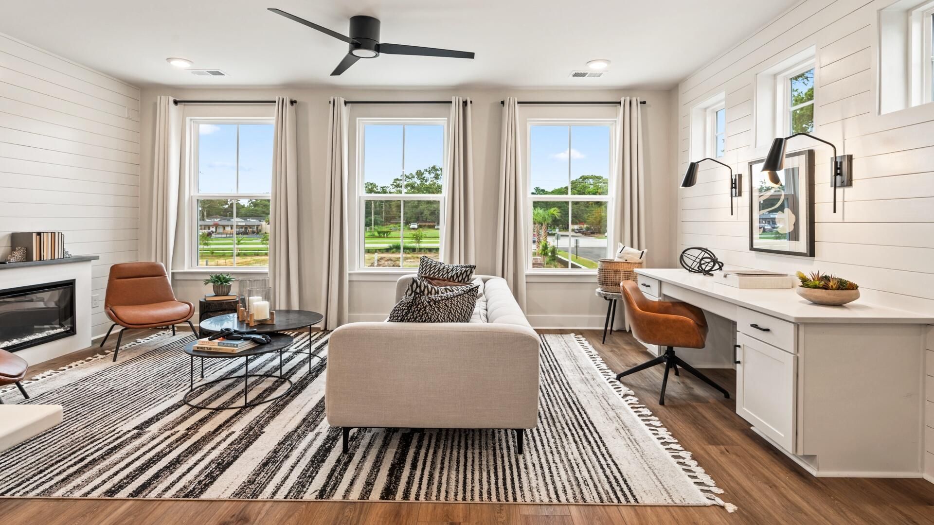 4633 Forest Hills Drive Photo 9