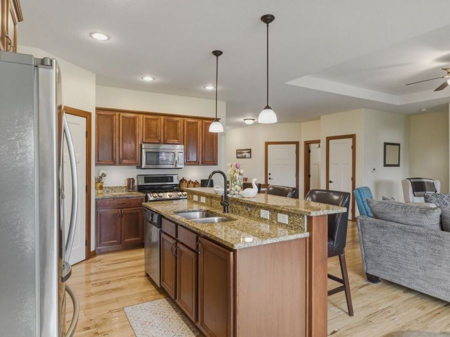Property Image 6