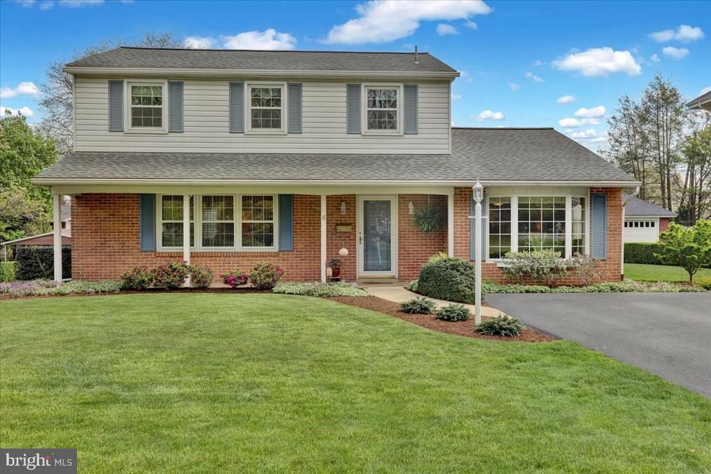 4 UPLAND ROAD, WYOMISSING, PA 19609