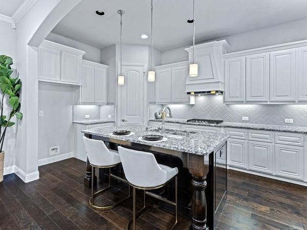 5119 Montego Bay Drive, Irving, TX 75038