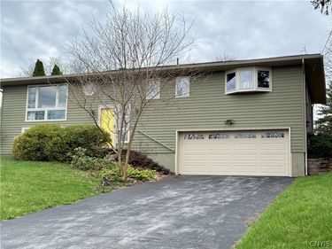 105 Easterly Terrace , Syracuse, NY 13214