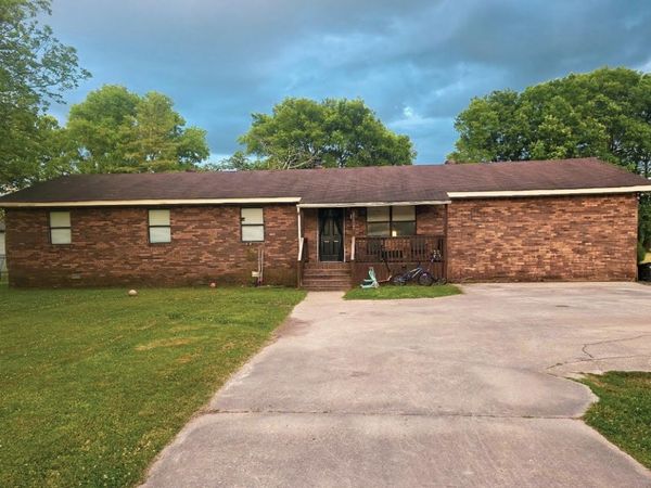 2103 Cumberland Avenue, South Pittsburg, TN 37380