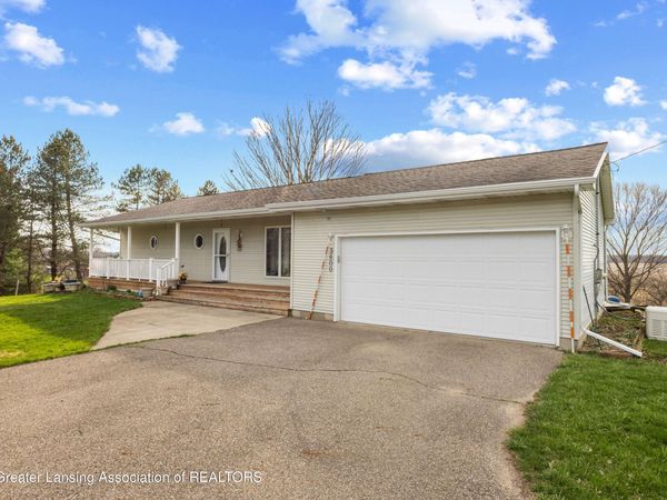 3600 Battle Creek Road, Charlotte, MI 48813