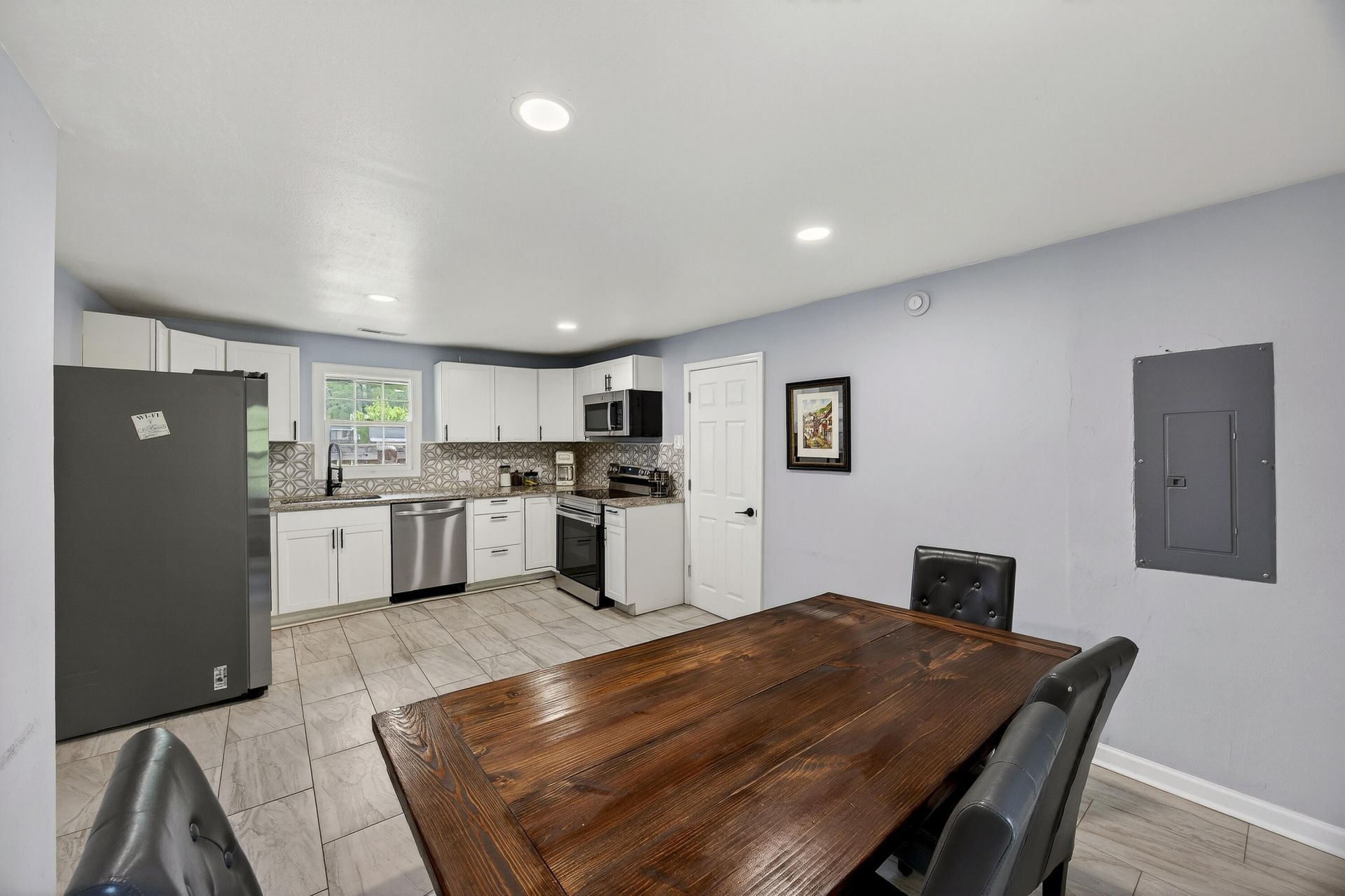 4319 Davison Road Photo 15