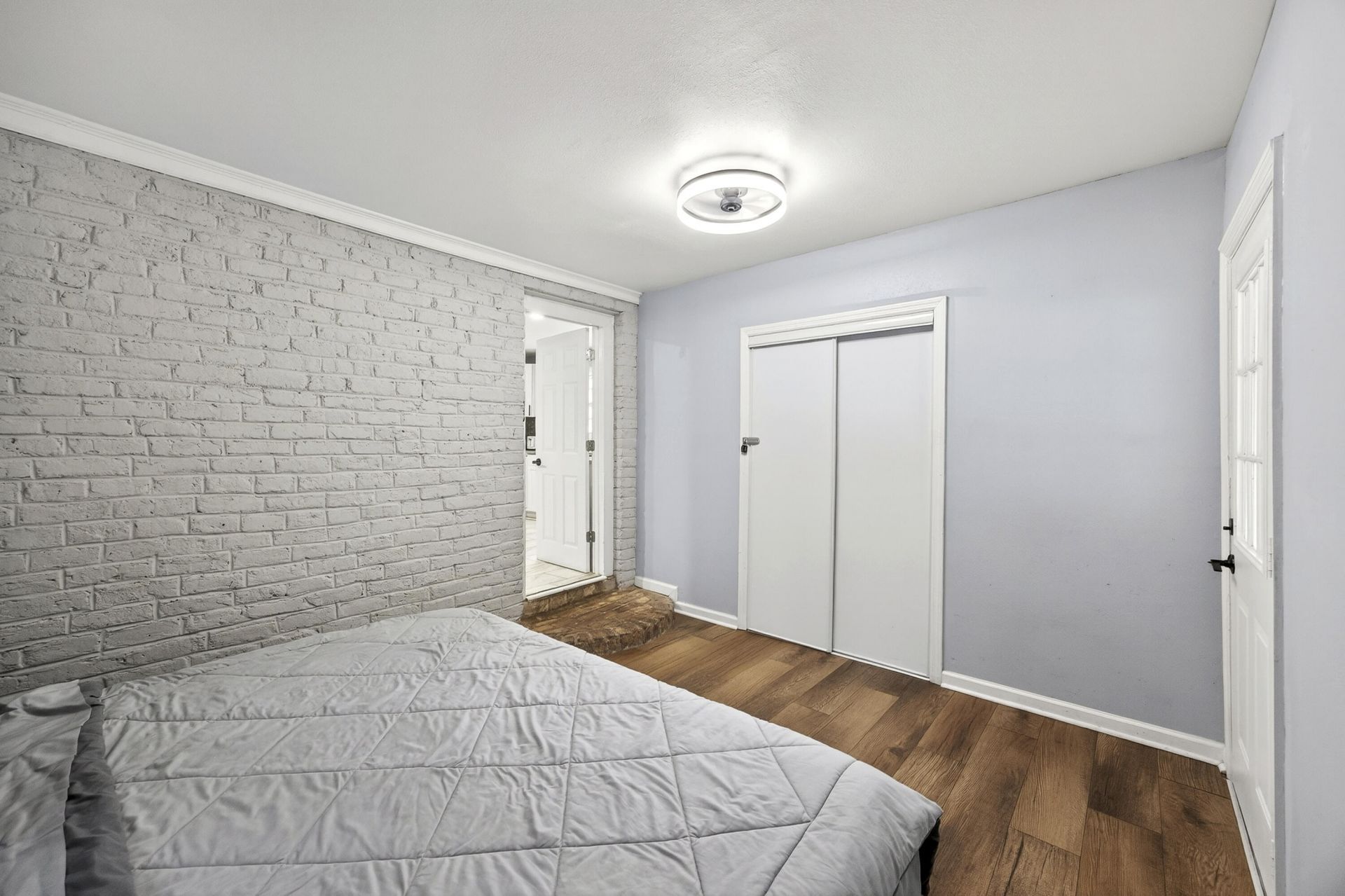 4319 Davison Road Photo 17