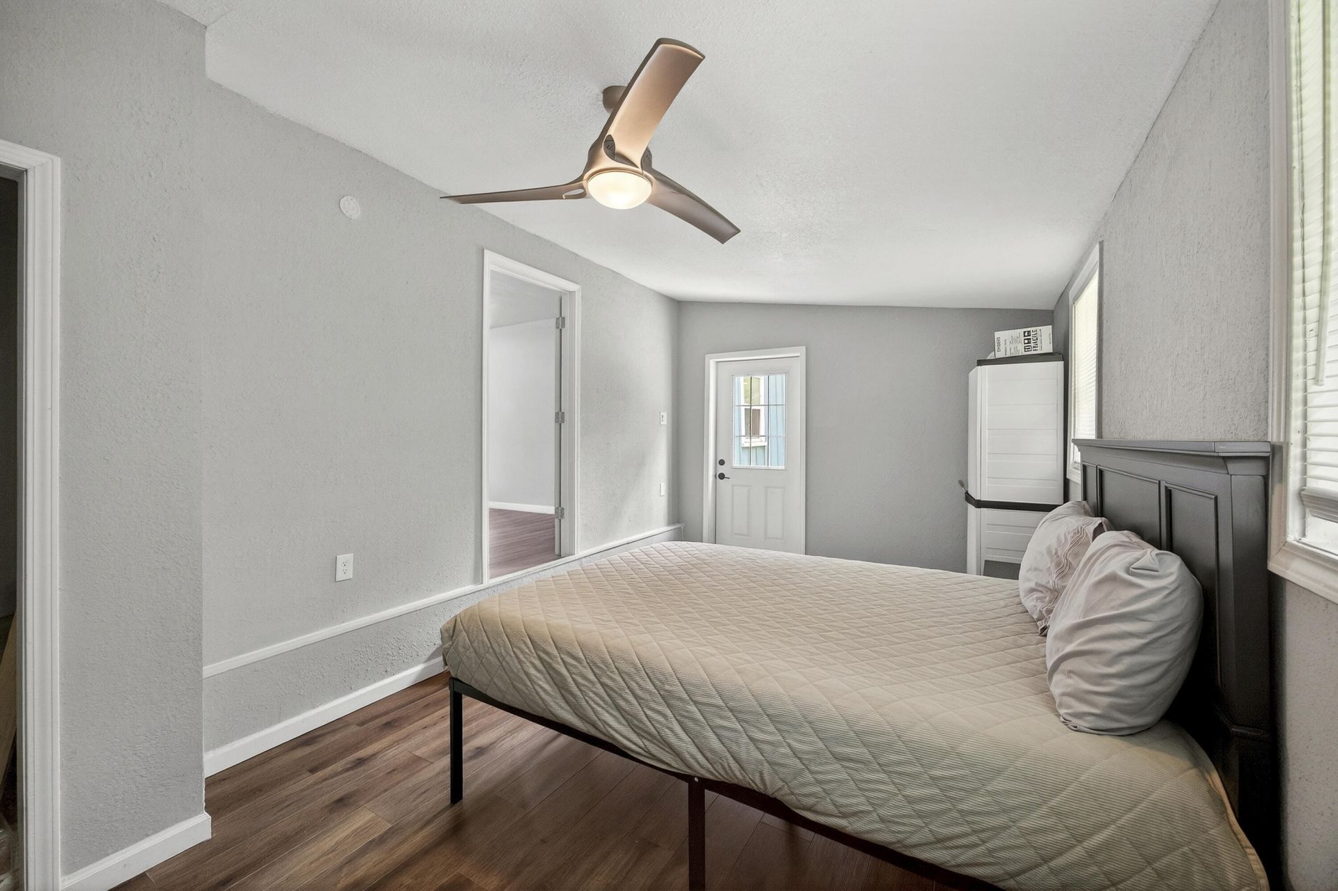 4319 Davison Road Photo 31