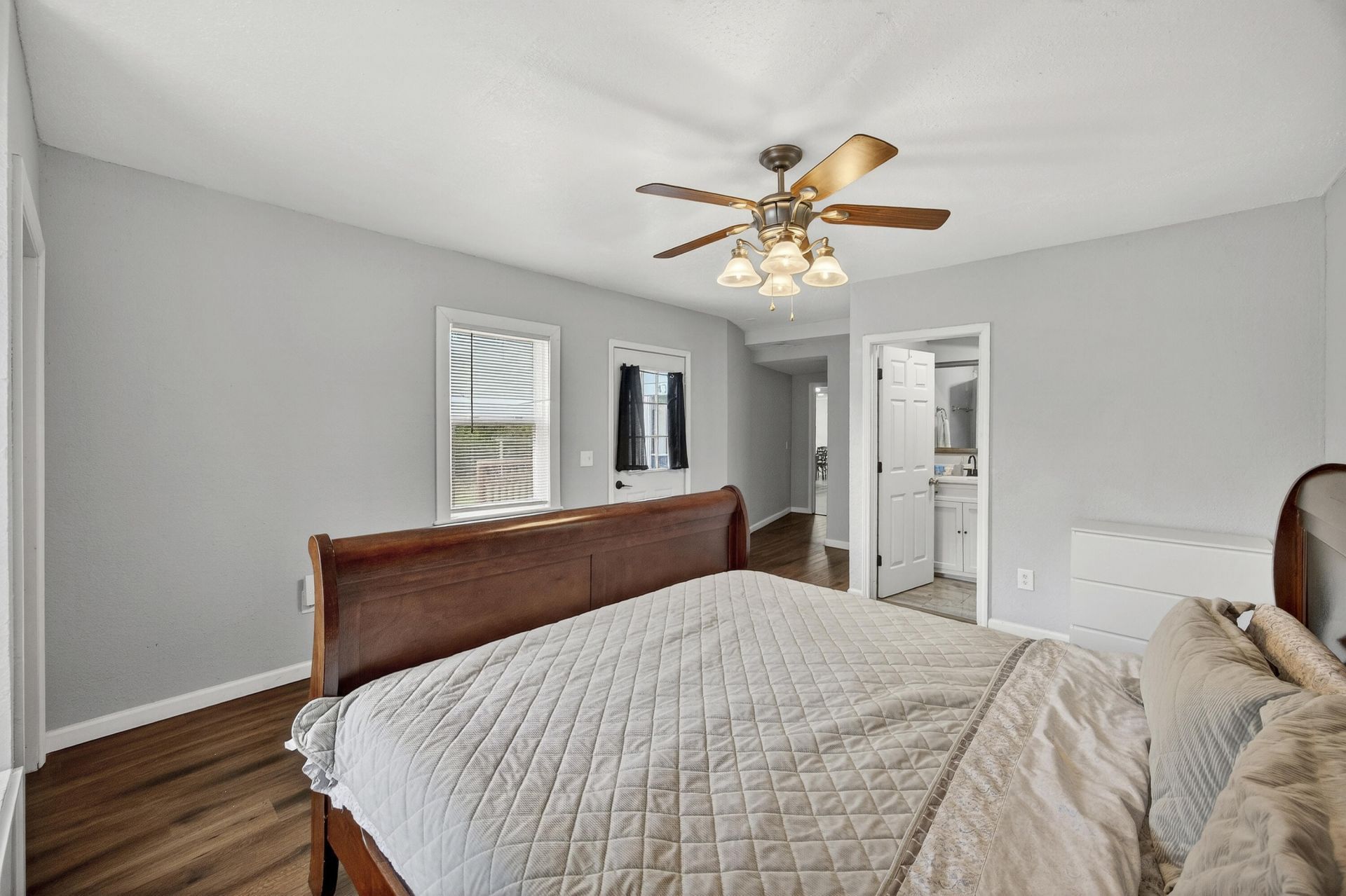 4319 Davison Road Photo 33