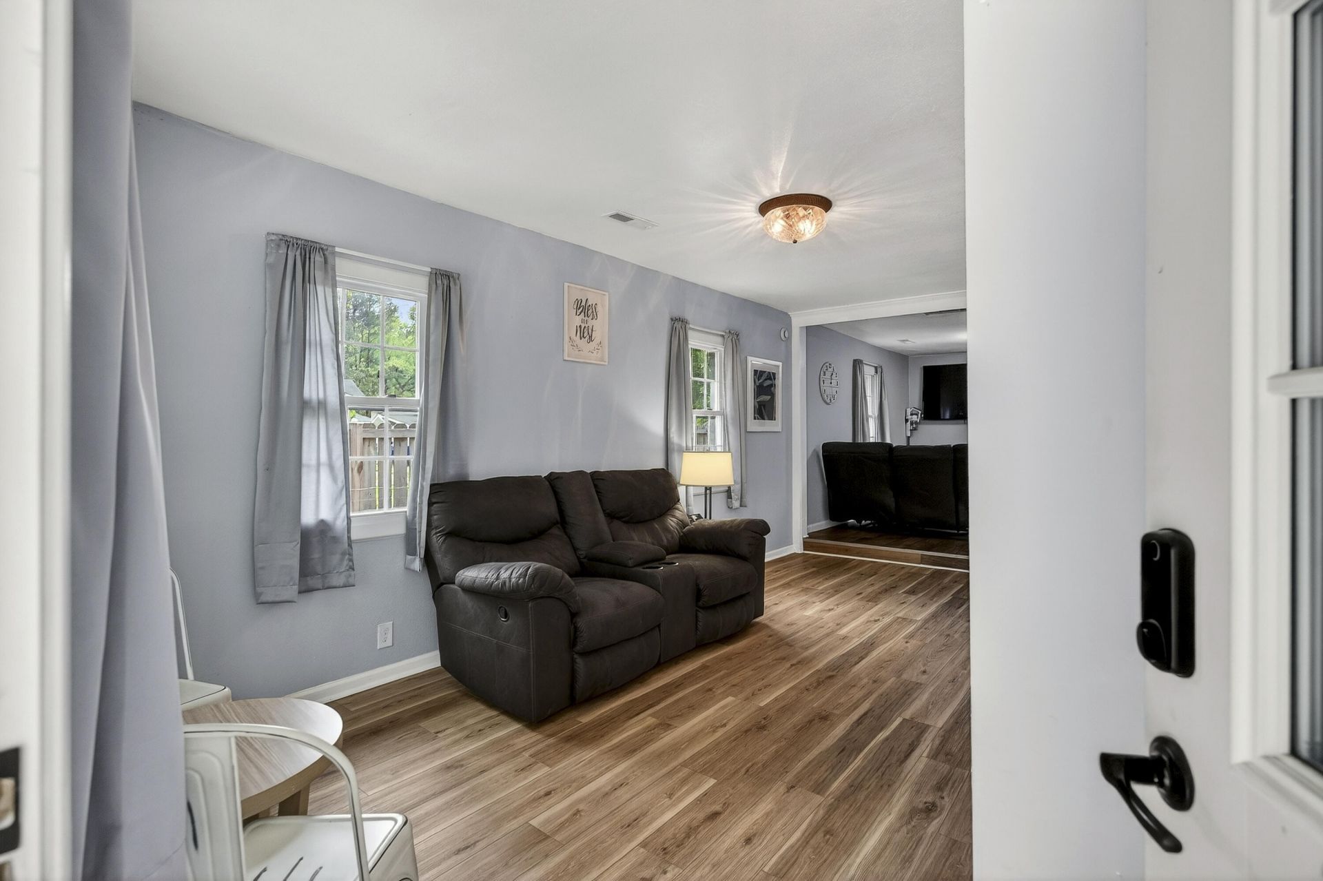 4319 Davison Road Photo 4