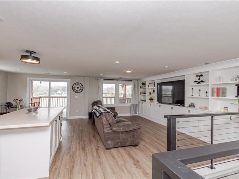 693 Lakengren Drive, Eaton, OH 45320 Photo 11