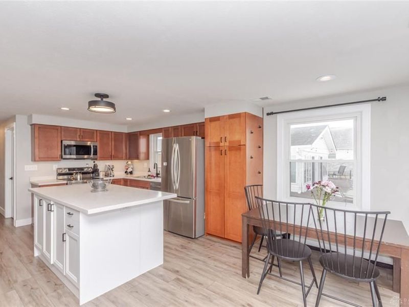 693 Lakengren Drive, Eaton, OH 45320 Photo 17