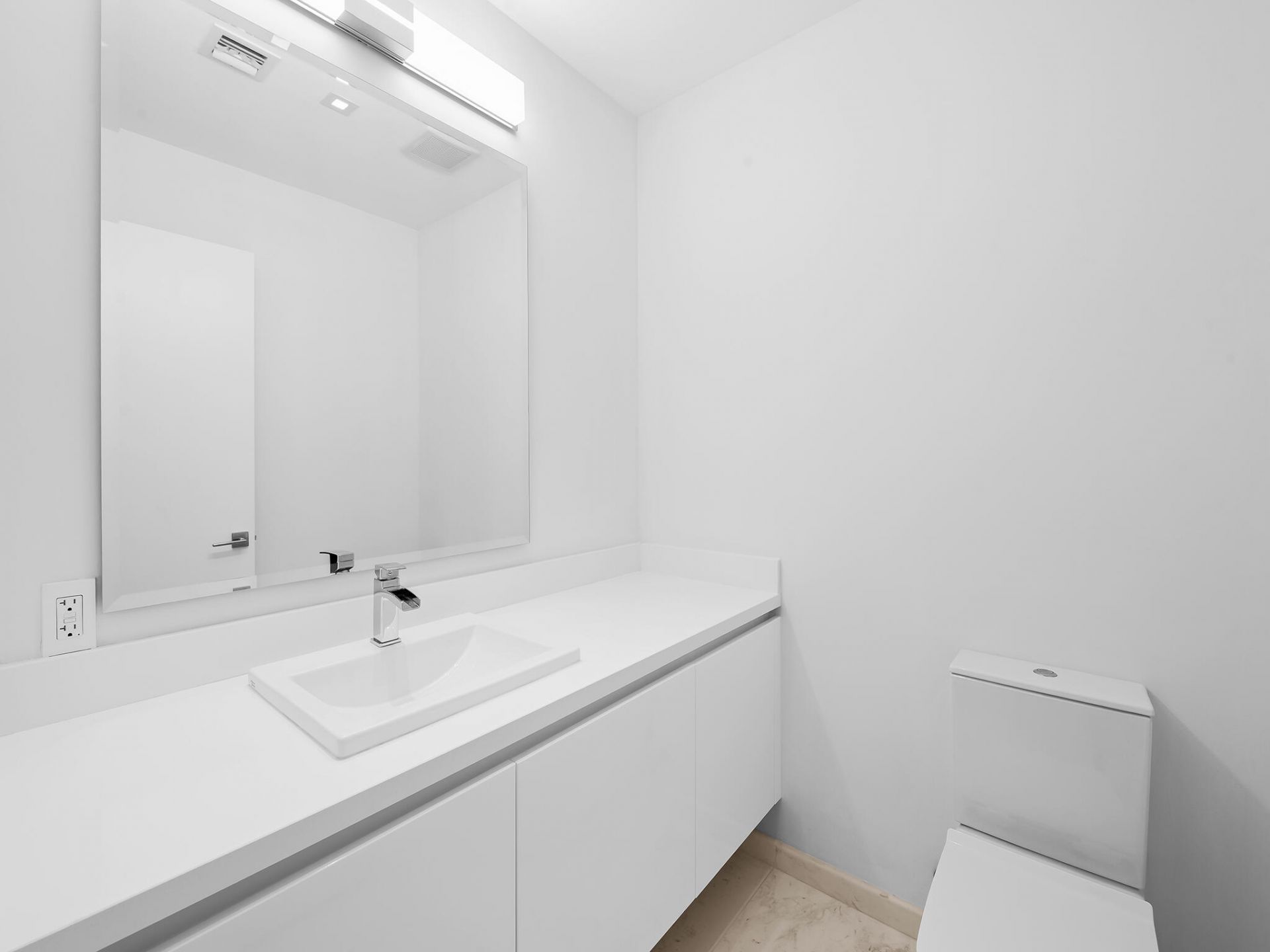 701 N Fort Lauderdale Beach Boulevard, Unit 1104, Fort Lauderdale, FL 33304 Photo