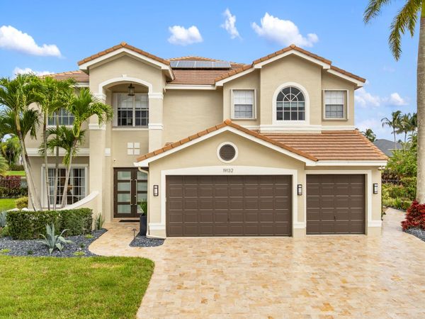 19132 Streamside Court, Boca Raton, FL 33498