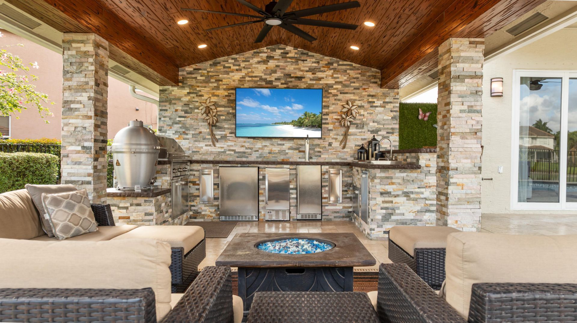 19132 Streamside Court, Boca Raton, FL 33498 Photo