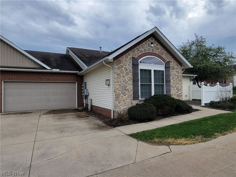 1757 Blackberry Lane, Orrville, OH 44667 Photo 2