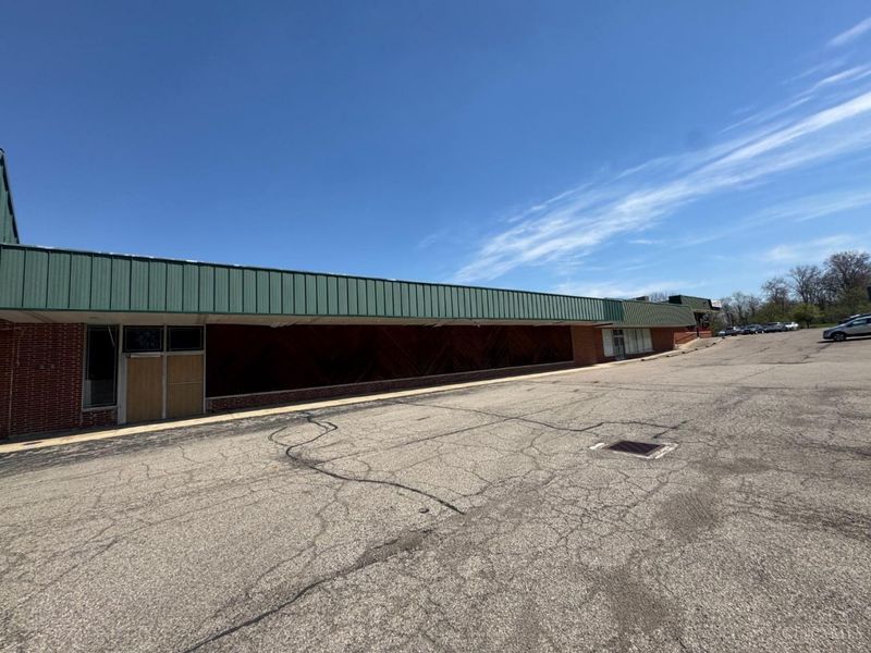 4652 Wilmington Pike, Kettering, OH 45440 Photo 10