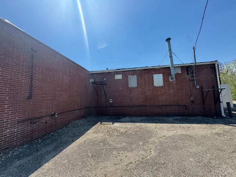 4652 Wilmington Pike, Kettering, OH 45440 Photo 11