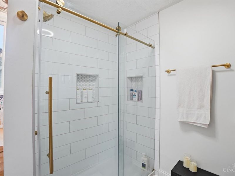 3935 St James Avenue, Silverton, OH 45236 Photo 29