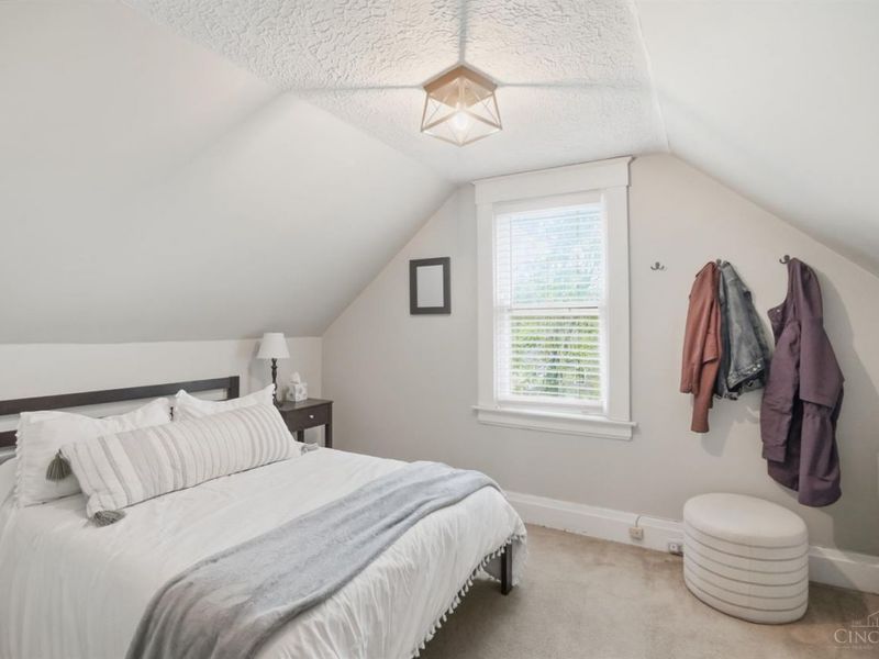 3935 St James Avenue, Silverton, OH 45236 Photo 30